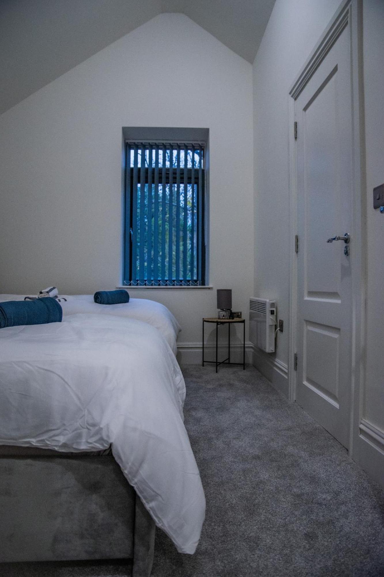 Apartment Bv Luxury 3 Bedroom Townhouse At Bed Cliff Oaks