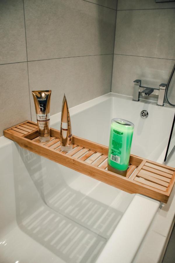 Апартаменты Bv Luxury 3 Bedroom Townhouse At Bed Cliff Oaks